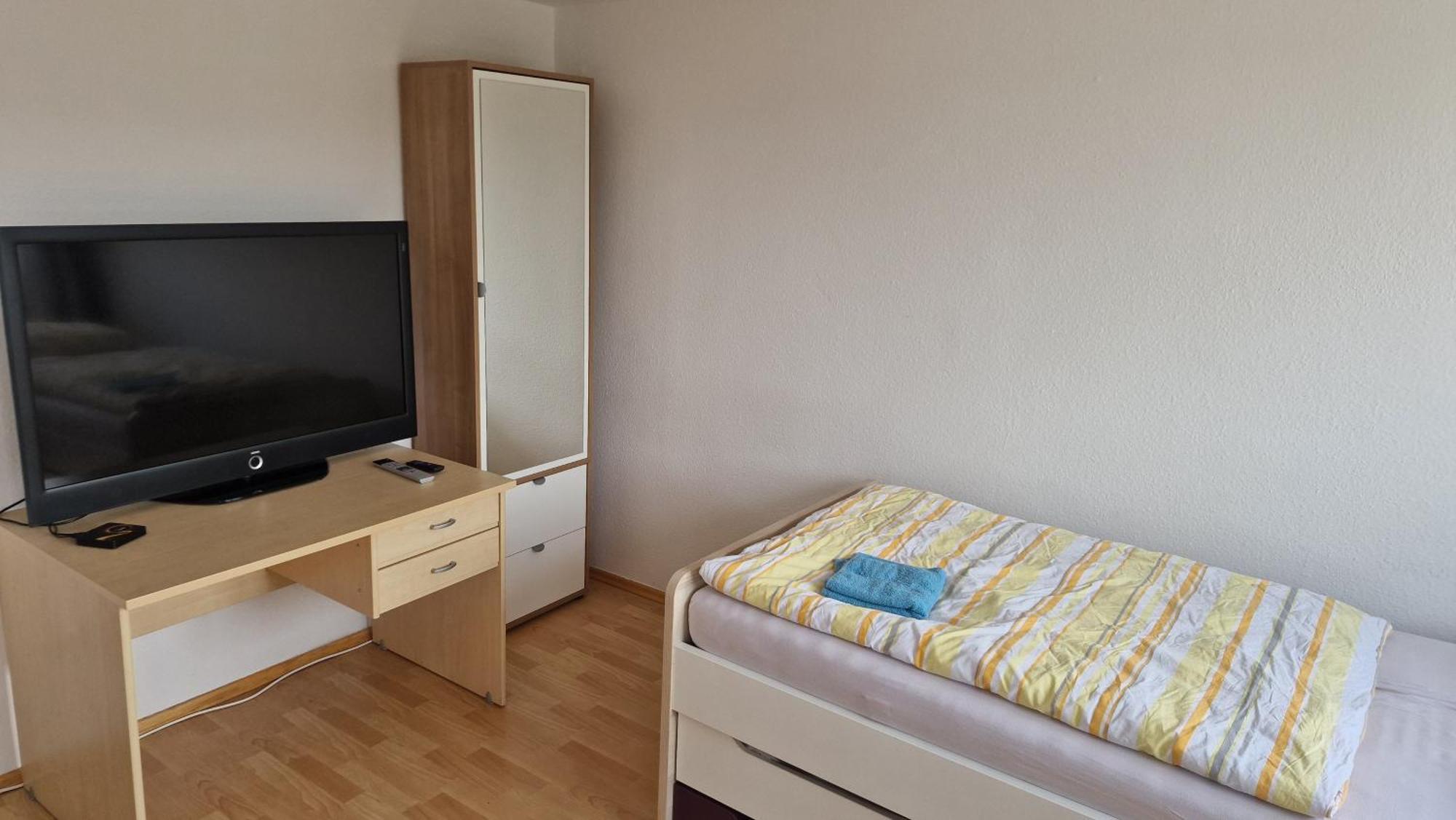 Rooms & Apartments Schwäbisch Gmünd Esterno foto